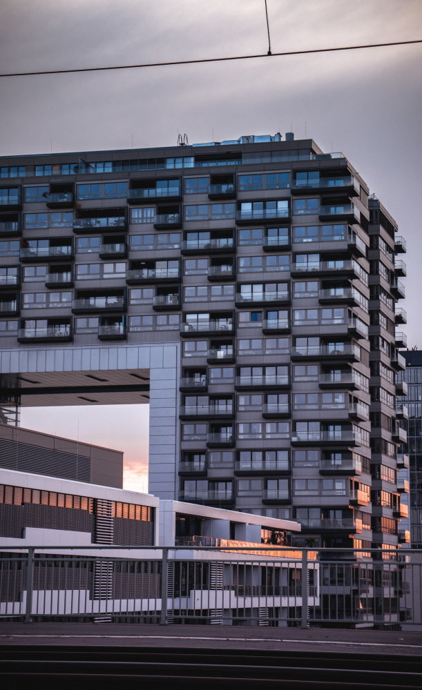 Residential & Commercial Building
